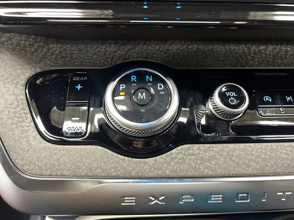 2026 AGATE BLACK Ford Expedition Tremor 4X4 SUV