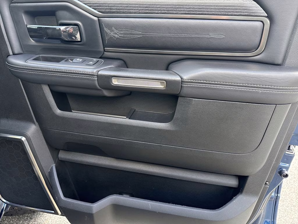 2022 Patriot Blue Pearlcoat Ram 2500 Limited 4X4 Truck