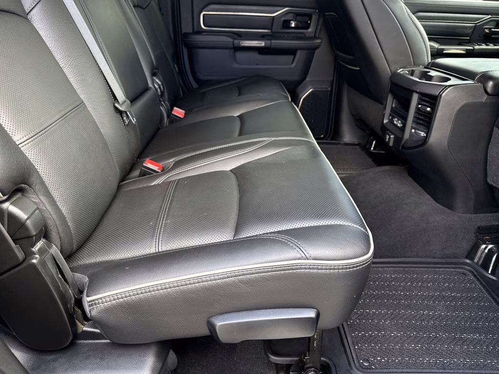 2022 Patriot Blue Pearlcoat Ram 2500 Limited 4X4 Truck