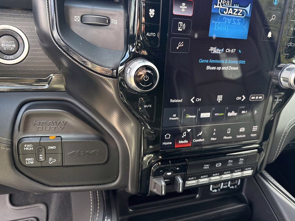 2022 Patriot Blue Pearlcoat Ram 2500 Limited 4X4 Truck