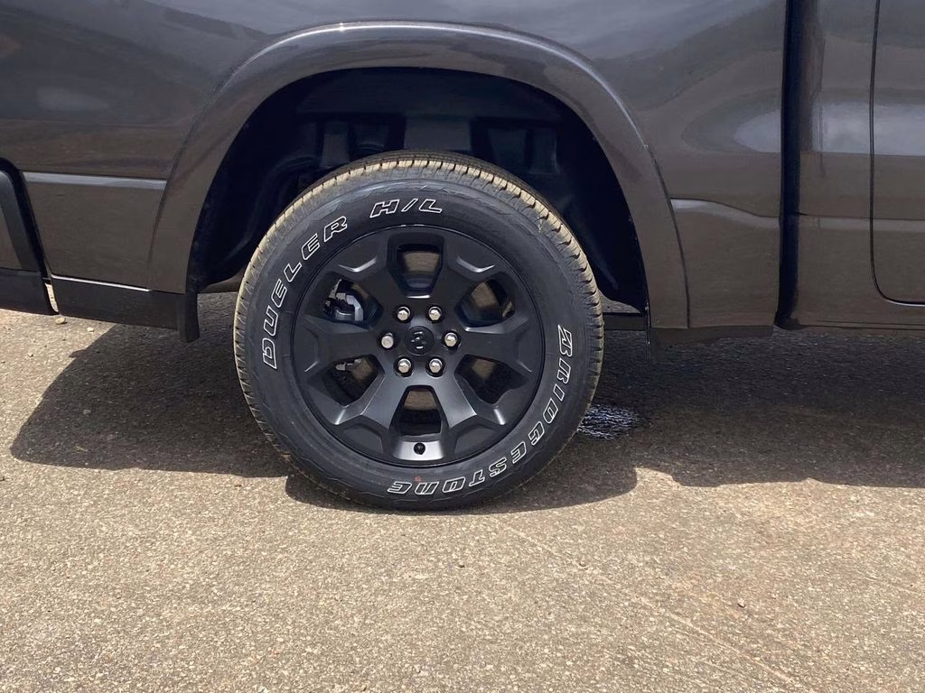 2026 Granite Crystal Metallic Clearcoat Ram 1500 Big Horn/Lone Star 4X4 Truck