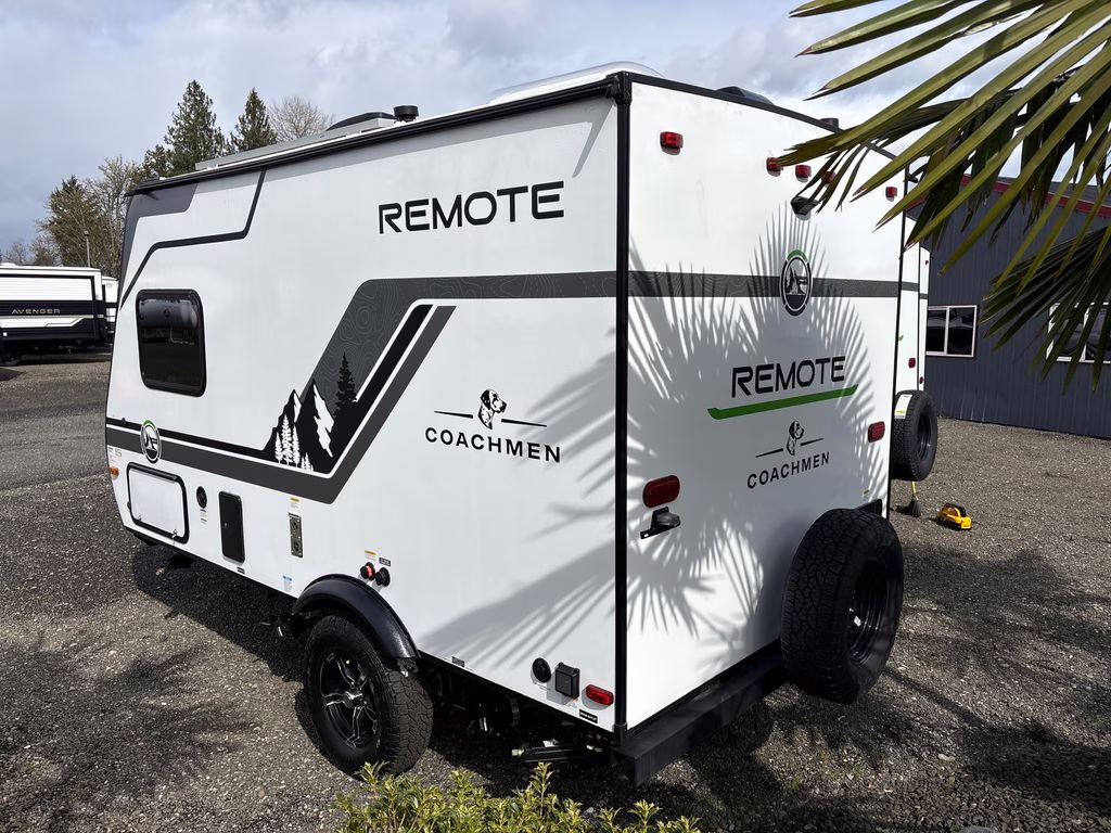 2026 White Coachmen REMOTE 12.1R Trailer