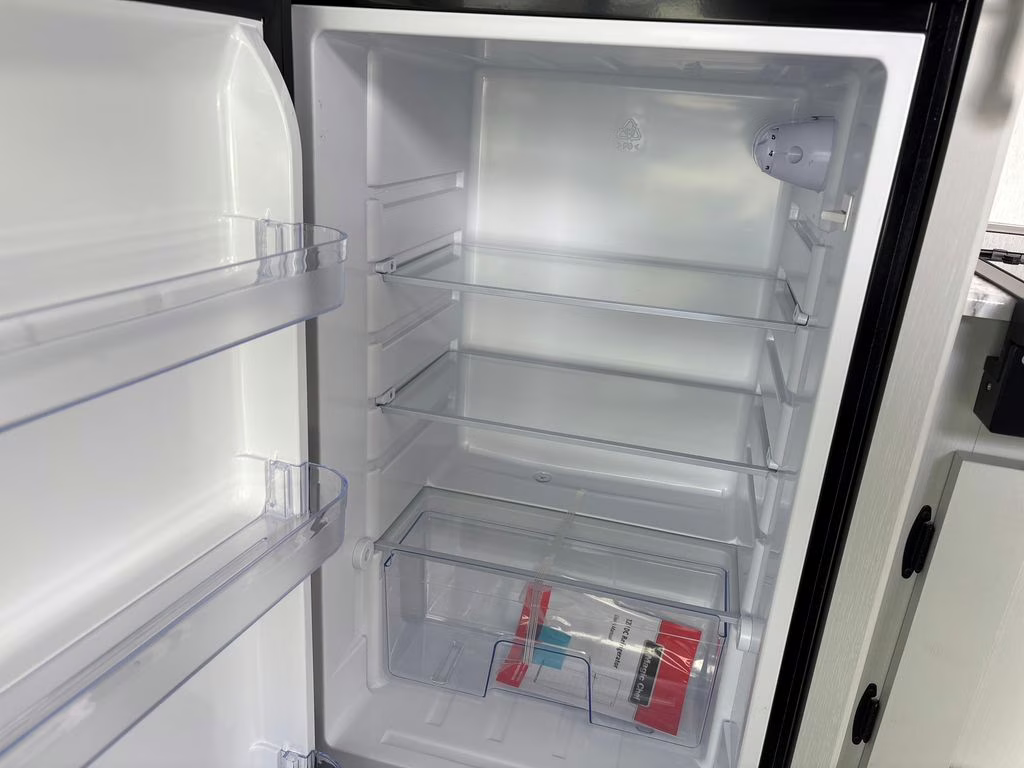 2026 White Coachmen REMOTE 12.1R Trailer