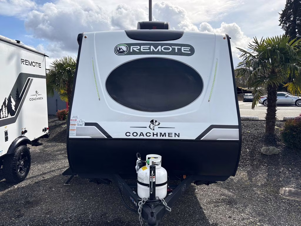 2026 White Coachmen REMOTE 12.1R Trailer