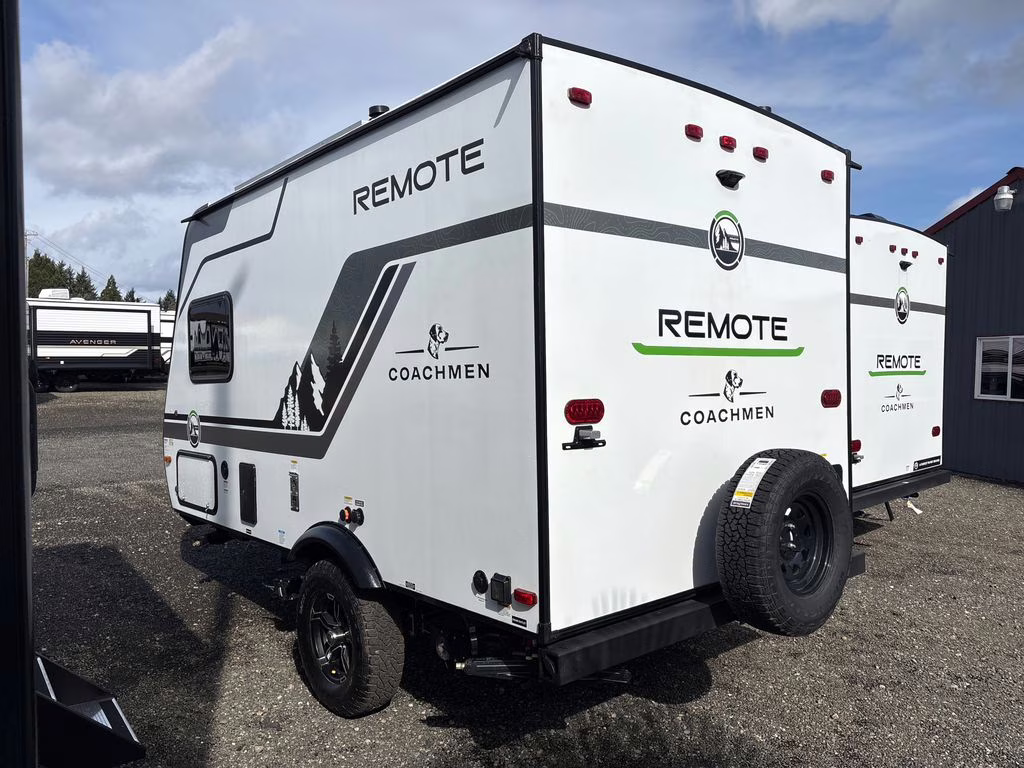 2026 White Coachmen REMOTE 12.1R Trailer