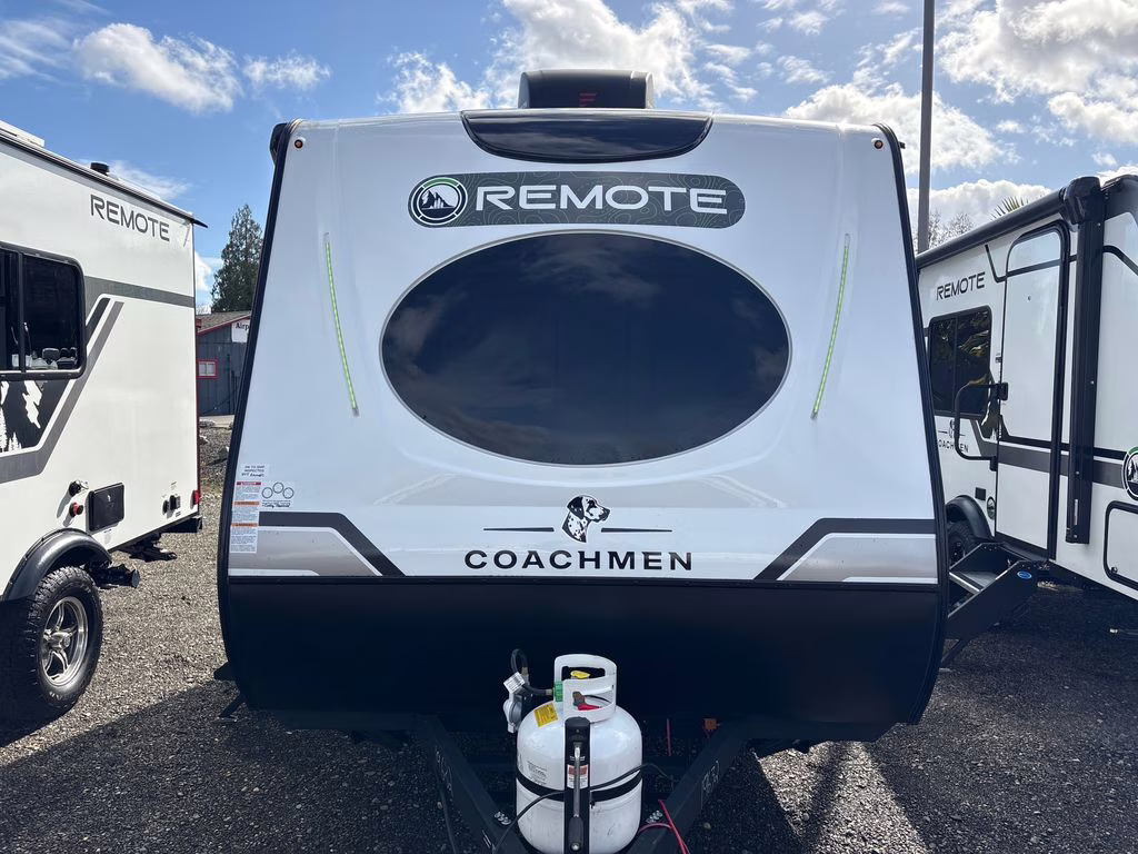 2026 White Coachmen REMOTE 12.1R Trailer