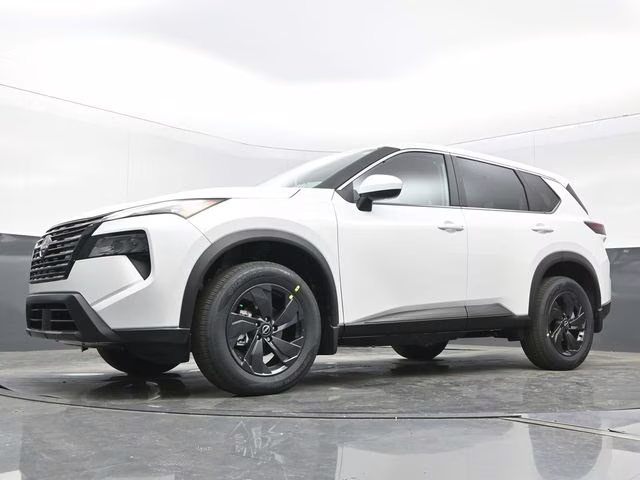 2026 Everest White Pearl Tricoat Nissan Rogue SV AWD SUV