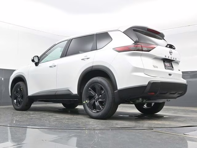 2026 Everest White Pearl Tricoat Nissan Rogue SV AWD SUV