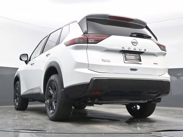 2026 Everest White Pearl Tricoat Nissan Rogue SV AWD SUV