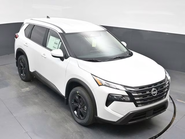 2026 Everest White Pearl Tricoat Nissan Rogue SV AWD SUV