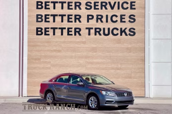 2016 Platinum Gray Metallic Volkswagen Passat 1.8T S FWD Sedan