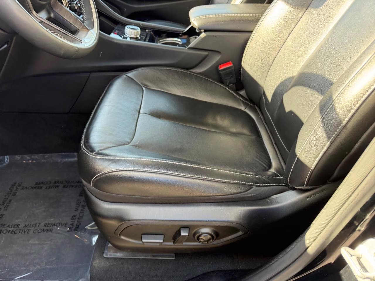 2023 Diamond Black Crystal Pearlcoat Jeep Grand Cherokee Limited 4X4 SUV