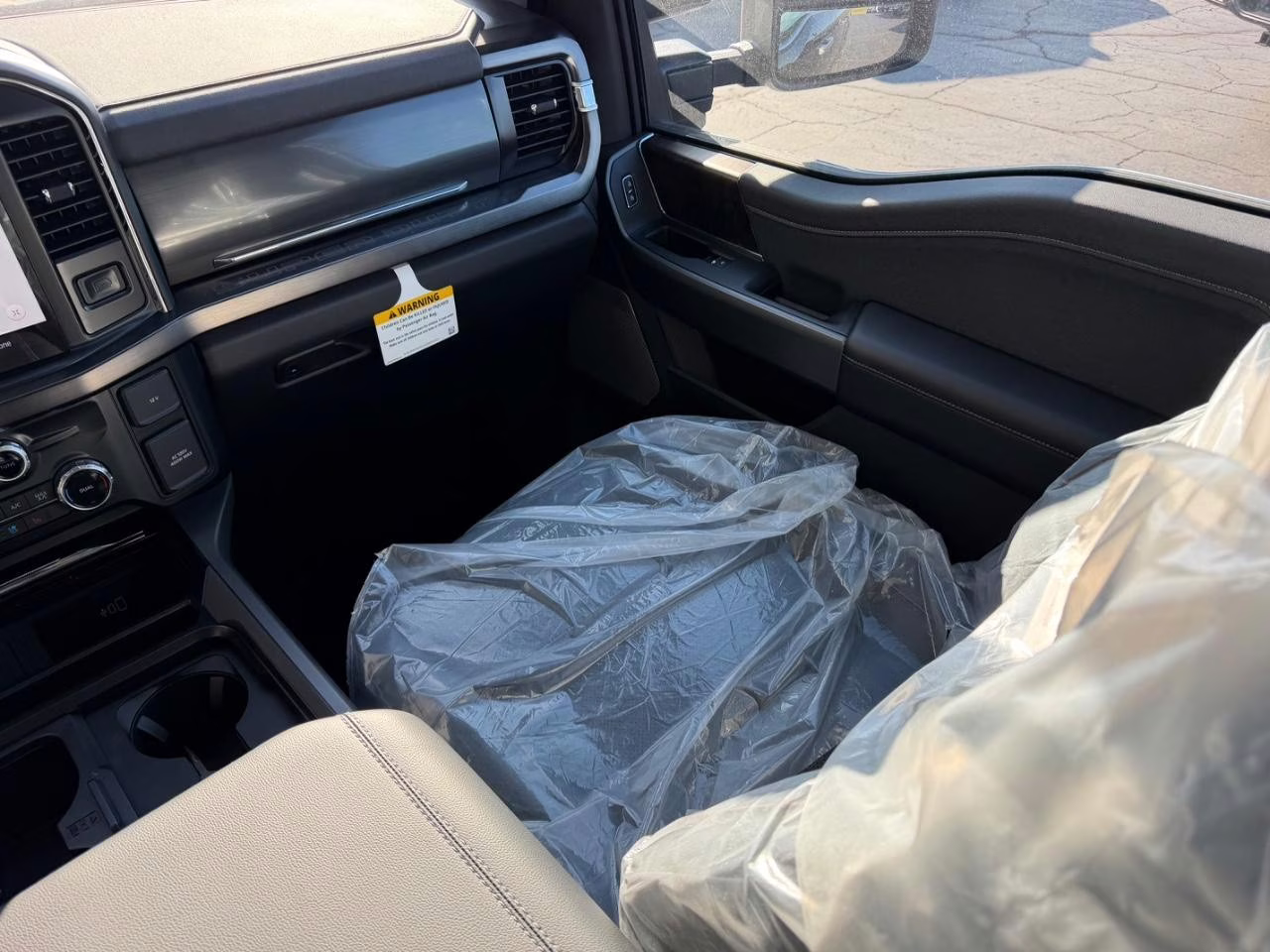 2026 Agate Black Metallic Ford Super Duty F-250 SRW Lariat 4X4 Truck