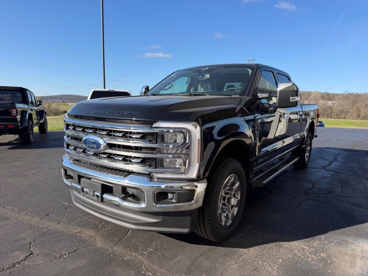 2026 Agate Black Metallic Ford Super Duty F-250 SRW Lariat 4X4 Truck