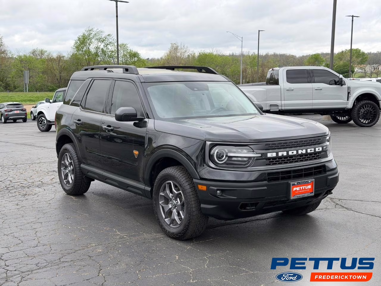 2023 Shadow Black Ford Bronco Sport Badlands 4X4 SUV