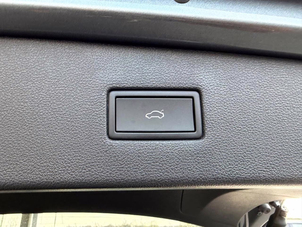 2024 Platinum Gray Metallic Volkswagen Tiguan 2.0T Wolfsburg Edition FWD SUV