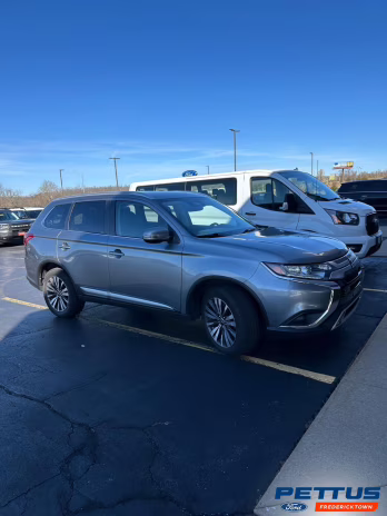 2020 GRAY Mitsubishi Outlander SEL 4X4 SUV
