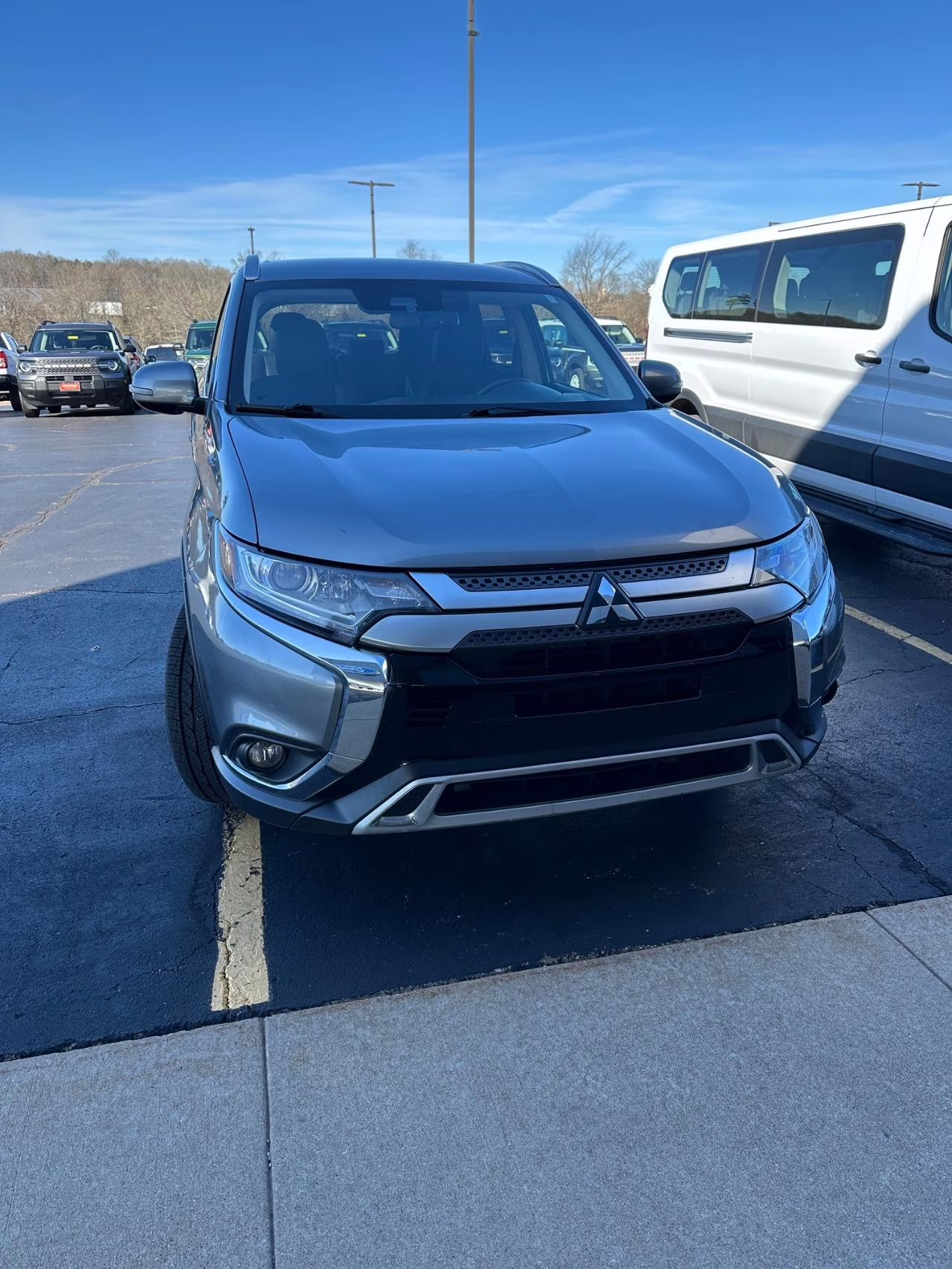 2020 GRAY Mitsubishi Outlander ES 4X4 SUV