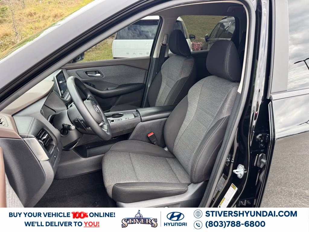 2023 Super Black Nissan Rogue SV FWD SUV