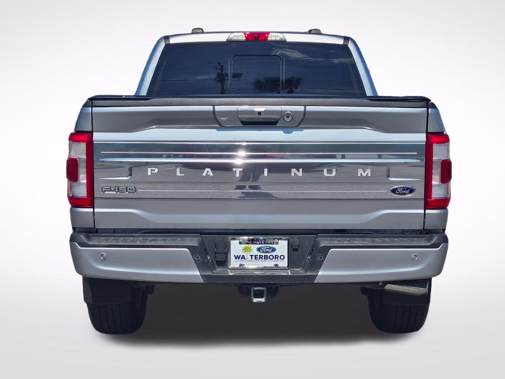 2022 Silver Metallic Ford F-150 Platinum 4X4 Truck