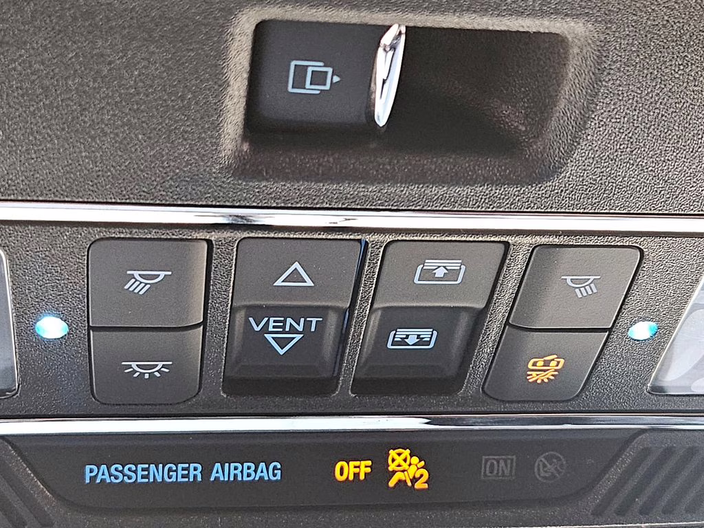 2022 Silver Metallic Ford F-150 Platinum 4X4 Truck