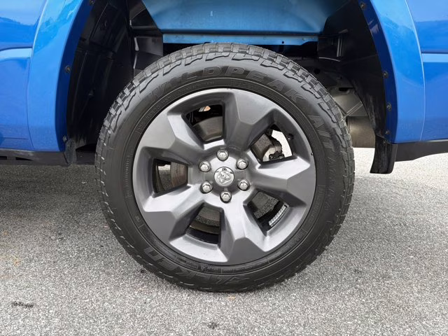 2023 Hydro Blue Pearlcoat Ram 1500 Big Horn 4X4 Truck