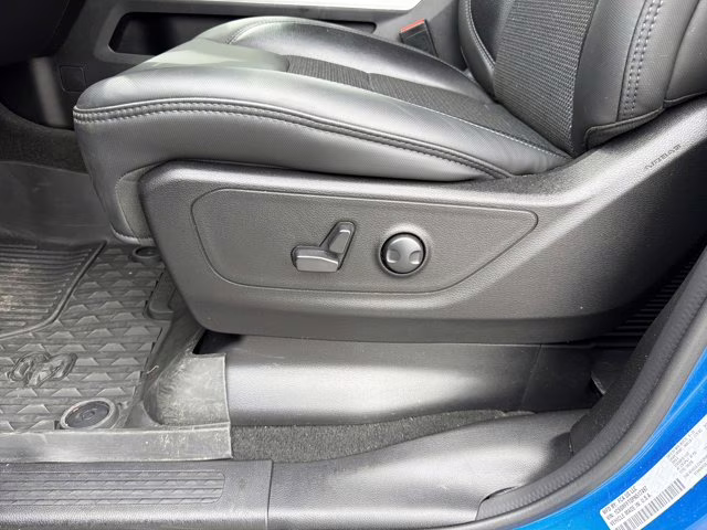 2023 Hydro Blue Pearlcoat Ram 1500 Big Horn 4X4 Truck