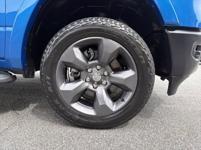 2023 Hydro Blue Pearlcoat Ram 1500 Big Horn 4X4 Truck