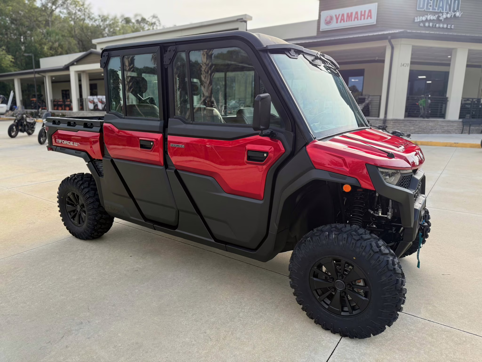 2026 - CFMOTO UFORCE U10 XL Pro Highland XL Highland UTV