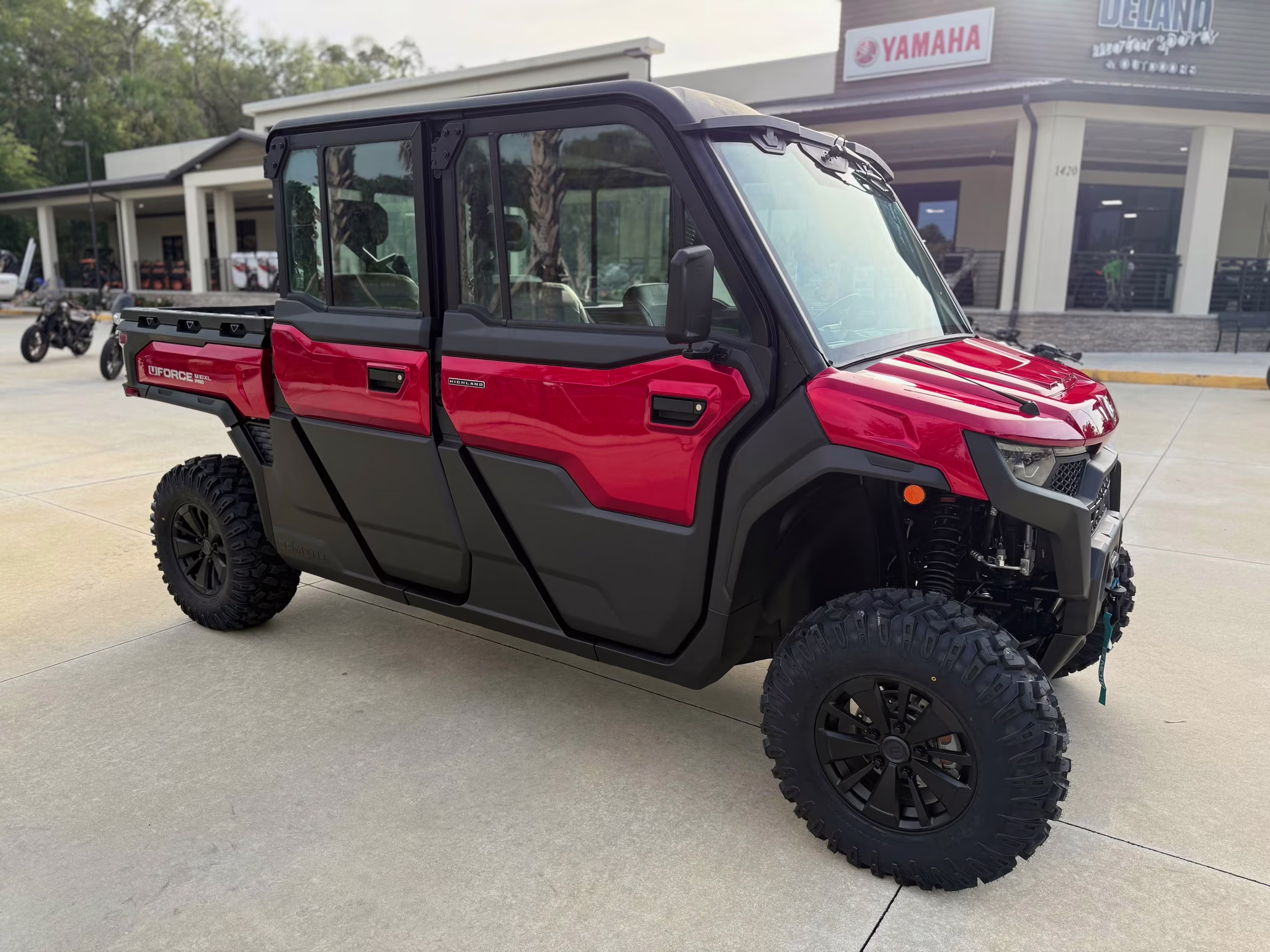 2026 - CFMOTO UFORCE U10 XL Pro Highland XL Highland UTV