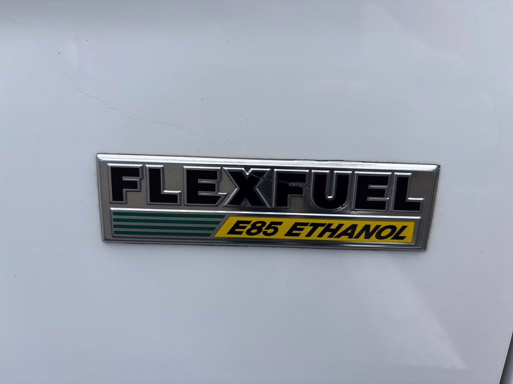 2014 Bright White Clearcoat Ram 1500 Tradesman 4X4 Truck