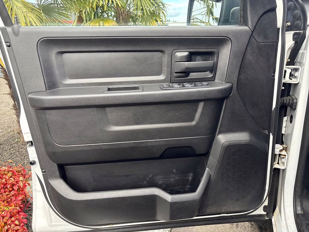 2014 Bright White Clearcoat Ram 1500 Tradesman 4X4 Truck