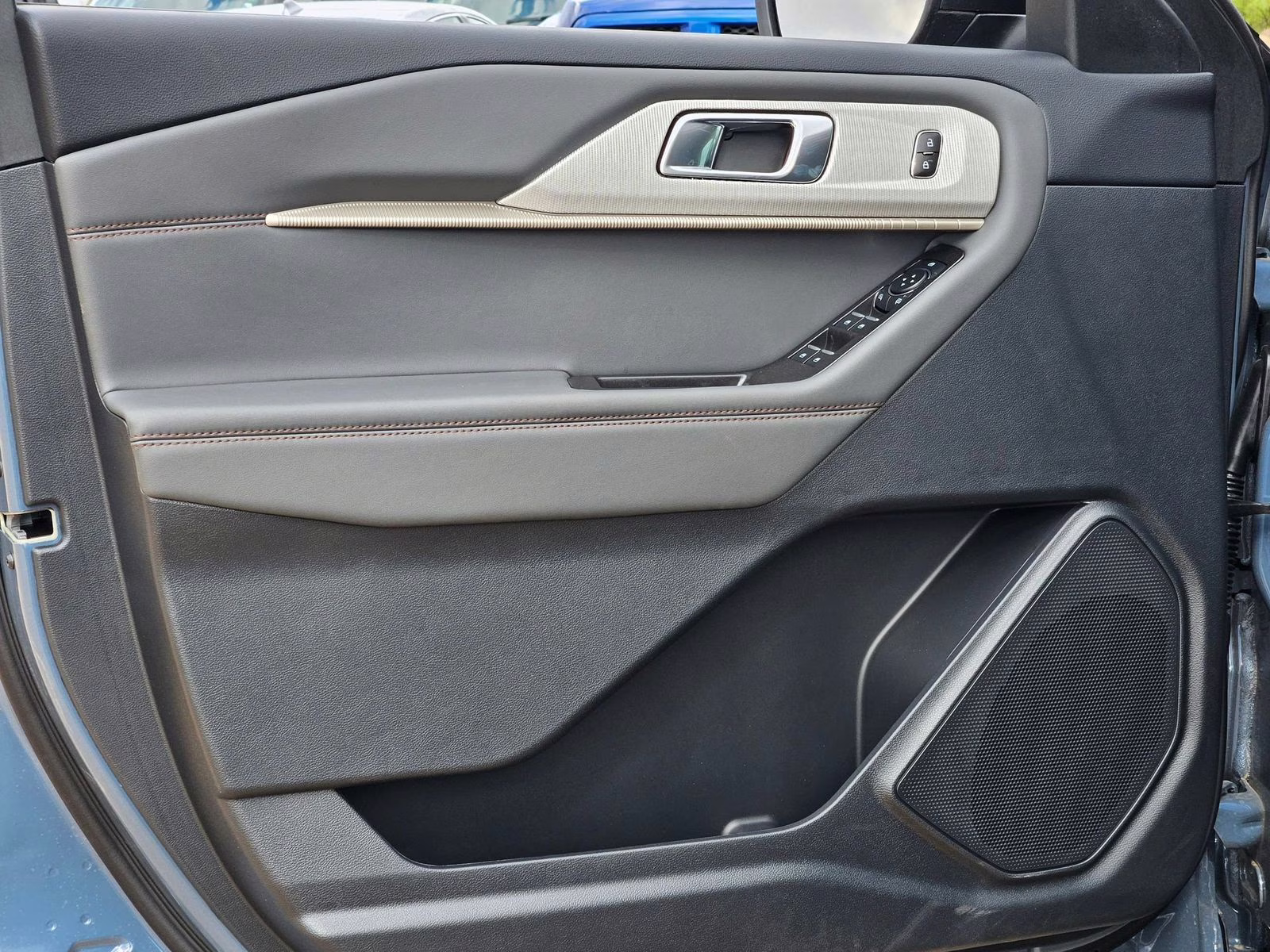 2026 Vapor Blue Ford Explorer Active 4X4 SUV