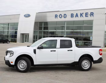 2026 Oxford White Ford Maverick XL AWD Truck