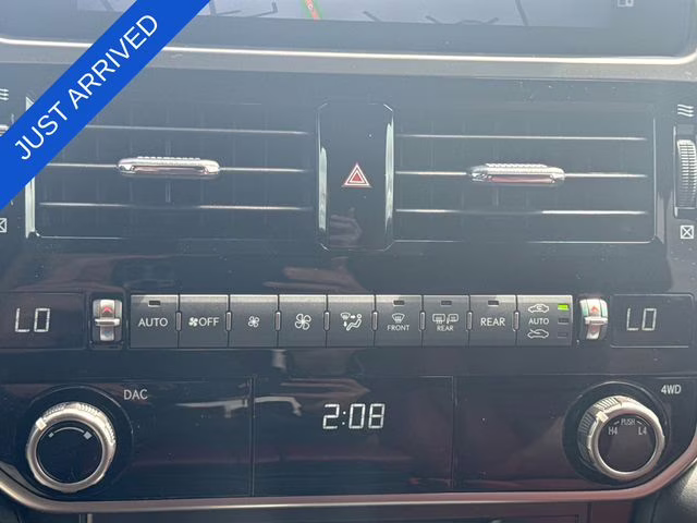 2023 White Pearl Lexus GX 460 4X4 SUV