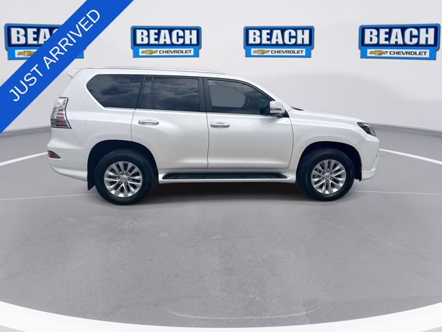2023 White Pearl Lexus GX 460 4X4 SUV