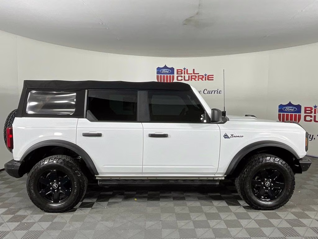 2021 Oxford White Ford Bronco Black Diamond 4X4 SUV