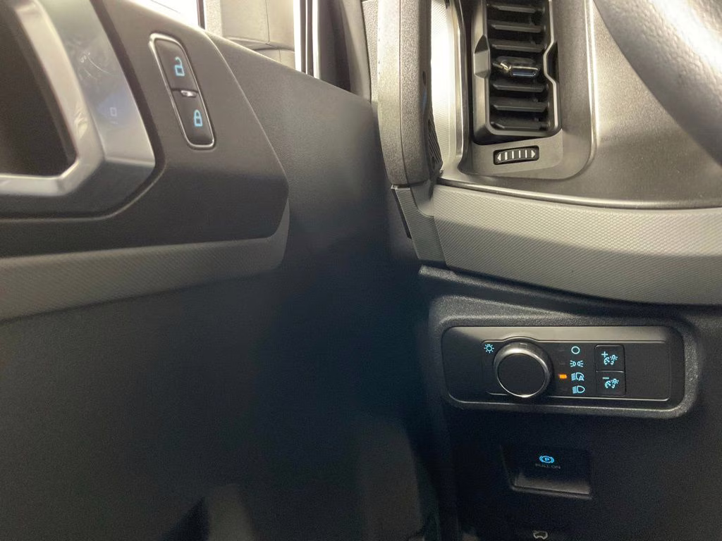 2021 Oxford White Ford Bronco Black Diamond 4X4 SUV