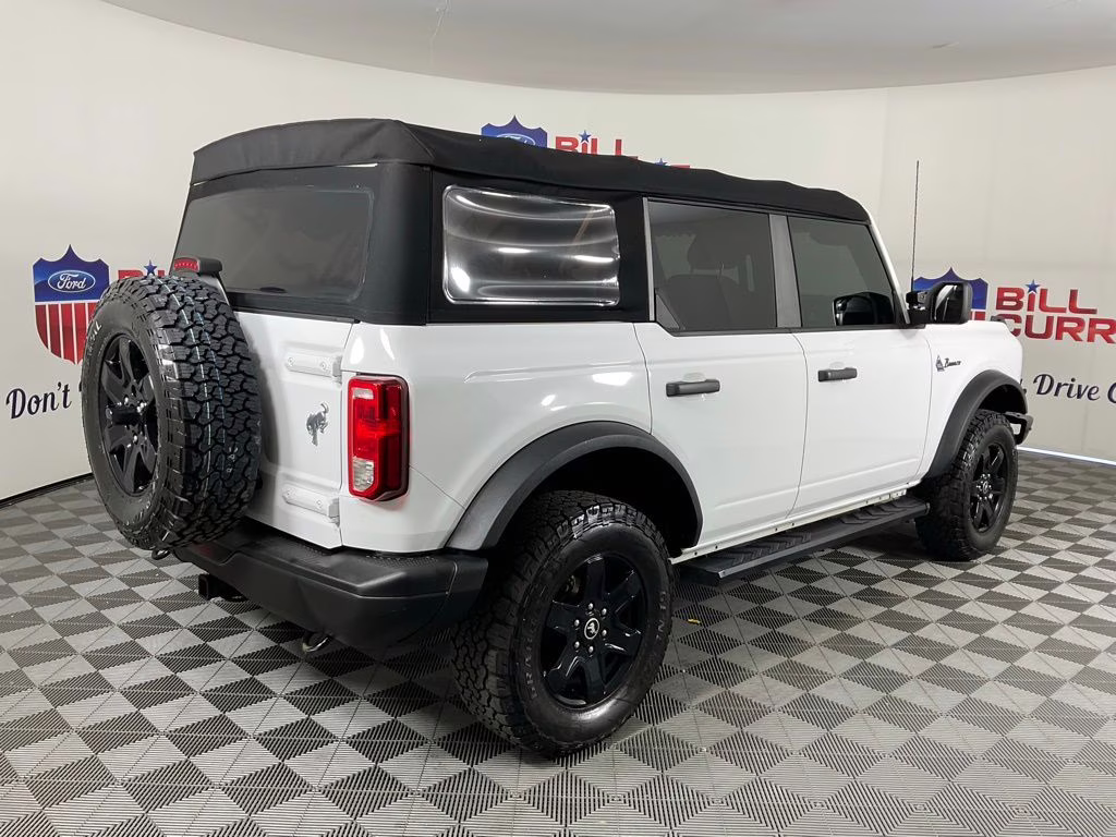2021 Oxford White Ford Bronco Black Diamond 4X4 SUV