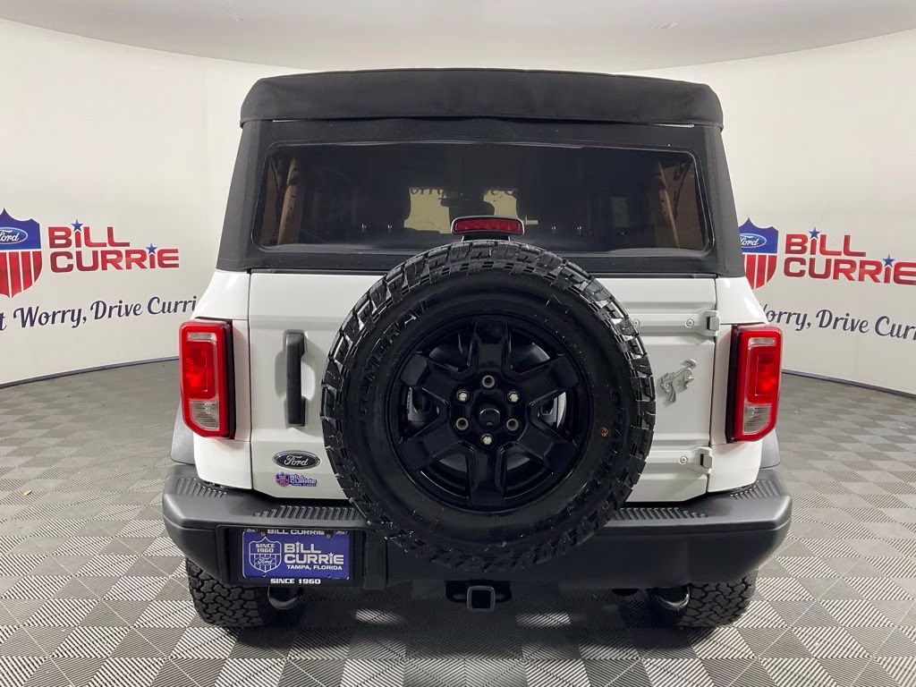 2021 Oxford White Ford Bronco Black Diamond 4X4 SUV