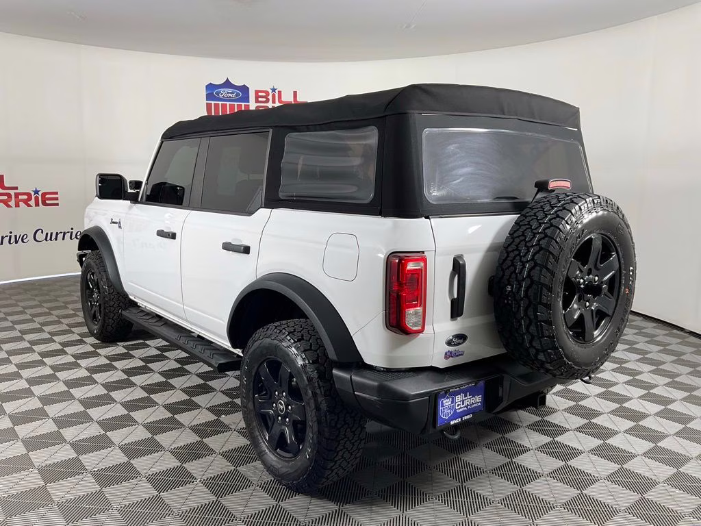 2021 Oxford White Ford Bronco Black Diamond 4X4 SUV
