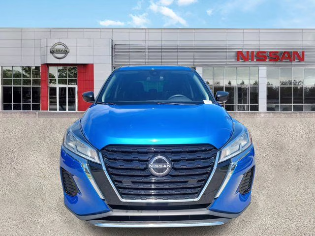 2022 Electric Blue Metallic Nissan Kicks S FWD SUV