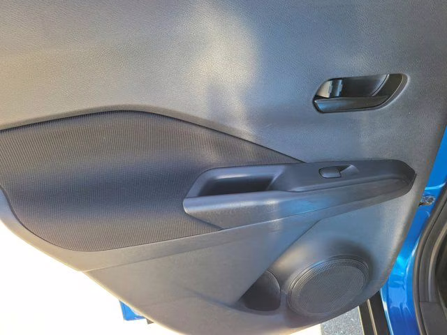 2022 Electric Blue Metallic Nissan Kicks S FWD SUV