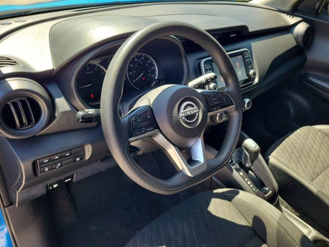 2022 Electric Blue Metallic Nissan Kicks S FWD SUV