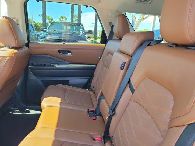 2024 Super Black Nissan Pathfinder Platinum 4X4 SUV