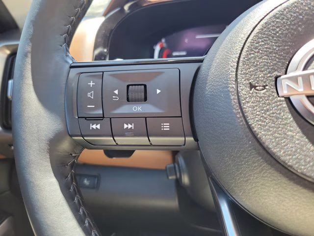 2024 Super Black Nissan Pathfinder Platinum 4X4 SUV