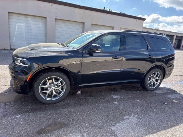 2026 Black Clearcoat Dodge Durango GT Plus HEMI V8 AWD SUV