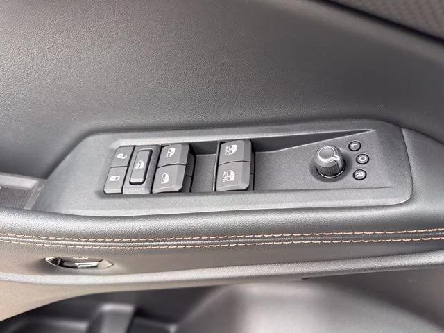2026 Silver Jeep Cherokee Limited 4X4 SUV