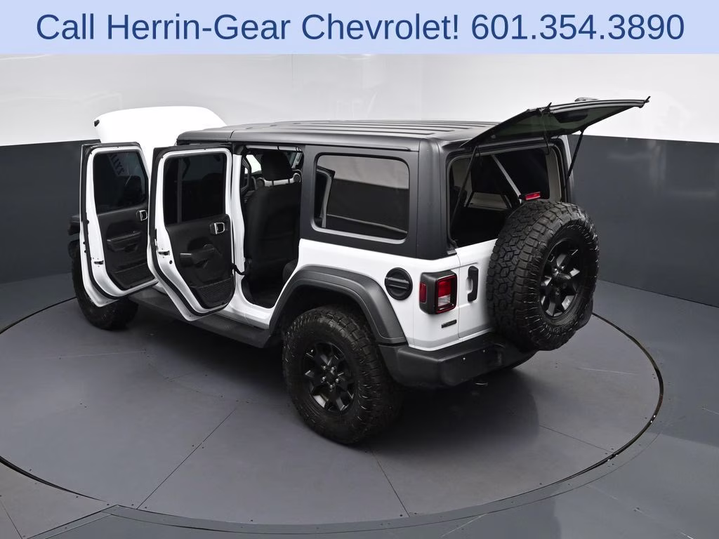 2021 Bright White Clearcoat Jeep Wrangler Unlimited Willys 4X4 SUV