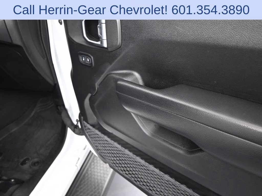 2021 Bright White Clearcoat Jeep Wrangler Unlimited Willys 4X4 SUV